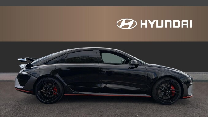 Hyundai Ioniq 6 N 478kW 84 kWh 4dr Auto [Vision Roof] Electric Saloon - Image 5